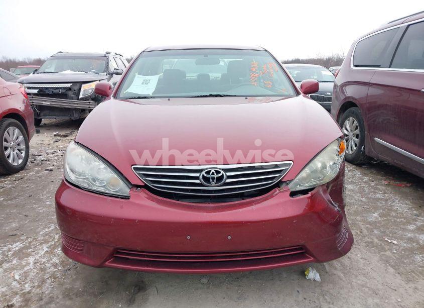 Photo 12 of 2005 Toyota Camry LE (VIN 4T1BE32K15U091396)