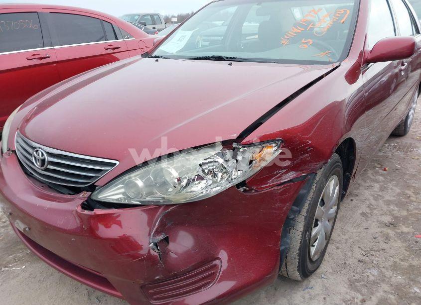 Photo 6 of 2005 Toyota Camry LE (VIN 4T1BE32K15U091396)