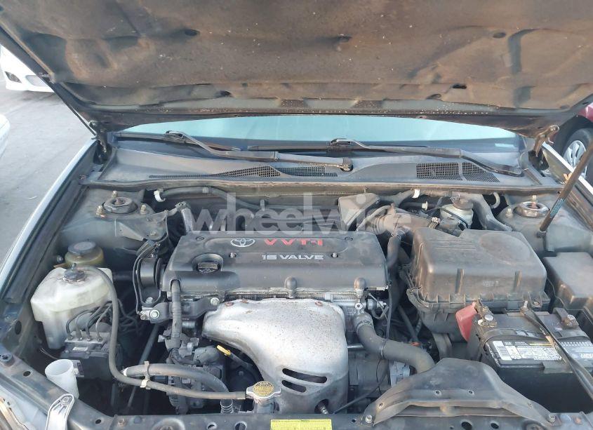Photo 10 of 2005 Toyota Camry LE/XLE/SE (VIN 4T1BE32K15U396591)