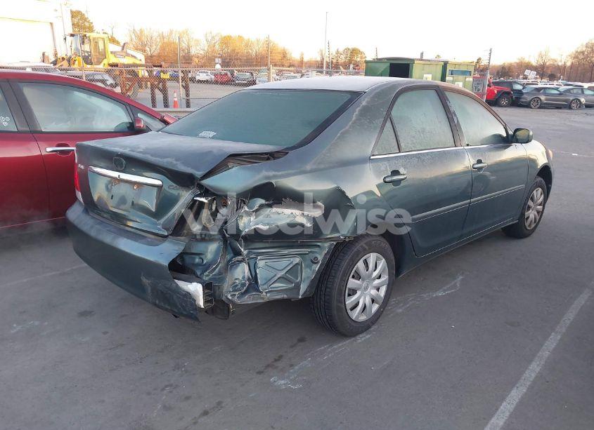 Photo 4 of 2005 Toyota Camry LE/XLE/SE (VIN 4T1BE32K15U396591)
