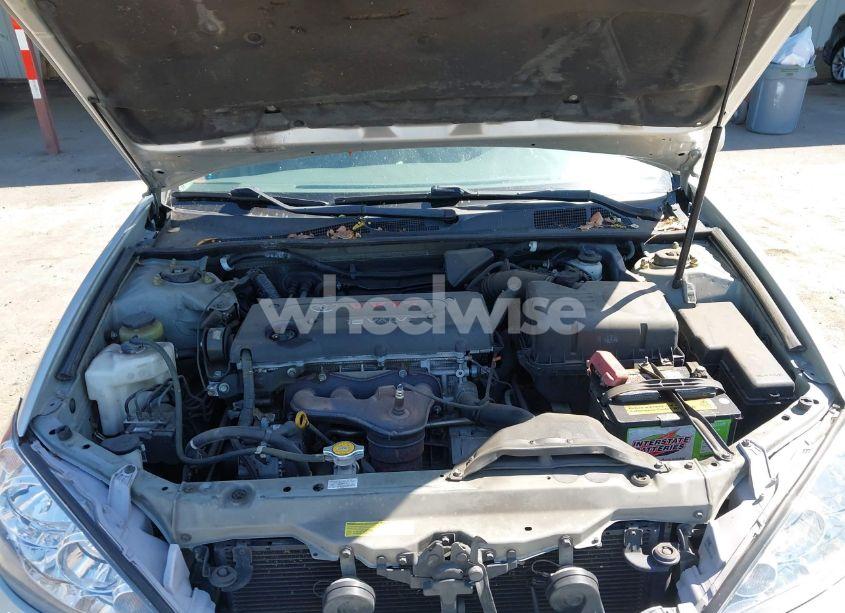 Photo 10 of 2005 Toyota Camry LE (VIN 4T1BE32K15U413499)