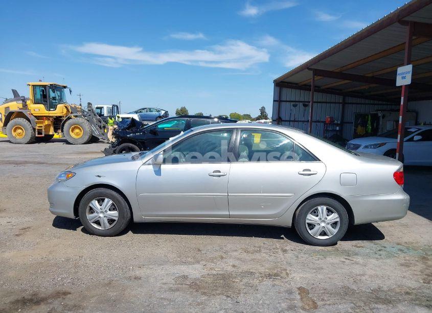 Photo 13 of 2005 Toyota Camry LE (VIN 4T1BE32K15U413499)