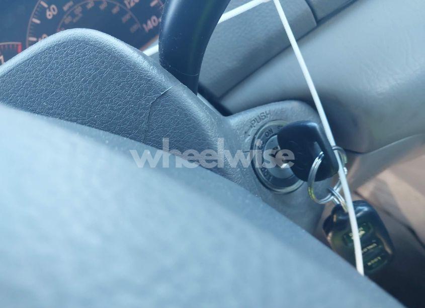 Photo 11 of 2005 Toyota Camry LE (VIN 4T1BE32K15U423594)