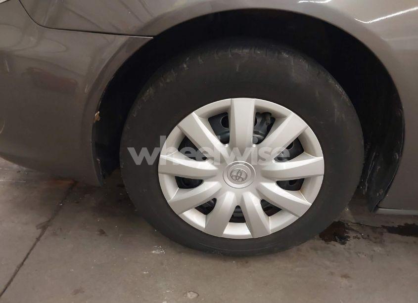 Photo 12 of 2005 Toyota Camry LE (VIN 4T1BE32K15U517541)