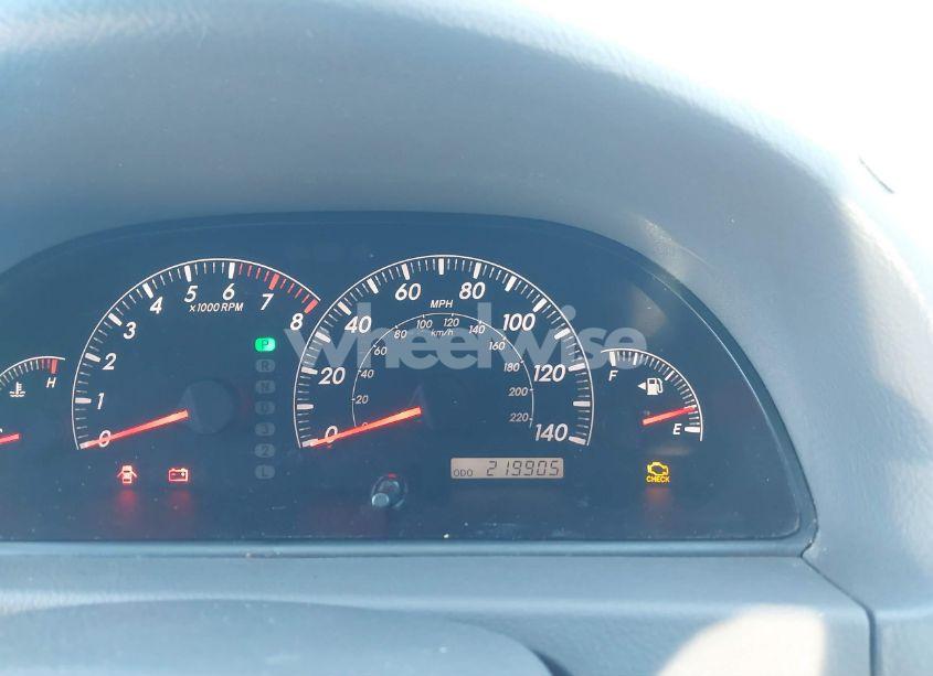Photo 7 of 2005 Toyota Camry STD (VIN 4T1BE32K15U526272)