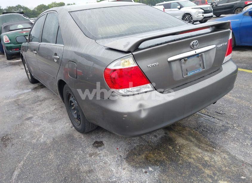 Photo 12 of 2005 Toyota Camry LE (VIN 4T1BE32K15U544349)