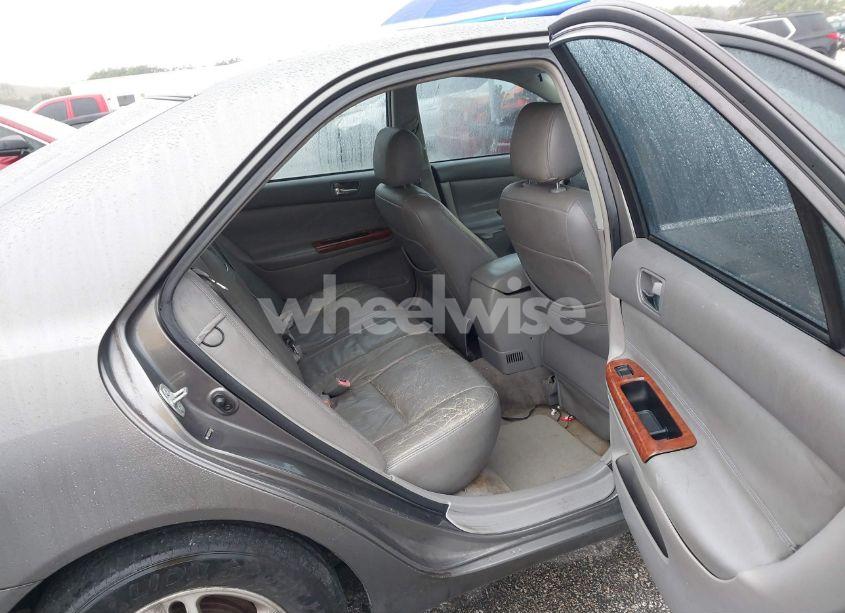 Photo 8 of 2005 Toyota Camry LE (VIN 4T1BE32K15U544349)