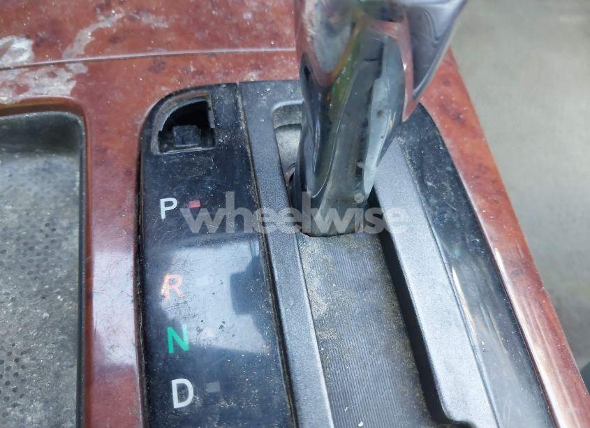 Photo 22 of 2005 Toyota Camry XLE (VIN 4T1BE32K15U580686)