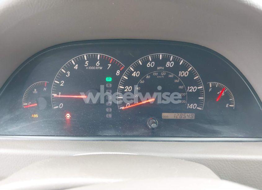 Photo 7 of 2005 Toyota Camry LE (VIN 4T1BE32K15U944136)
