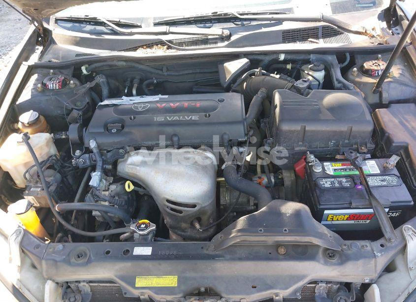 Photo 10 of 2006 Toyota Camry STD (VIN 4T1BE32K16U106030)