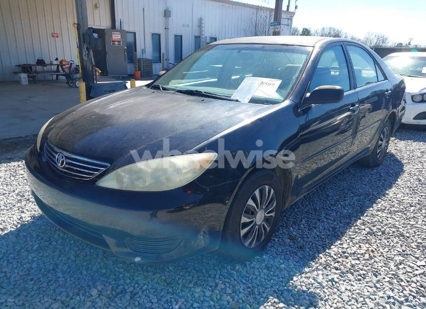 Photo 2 of 2006 Toyota Camry STD (VIN 4T1BE32K16U106030)