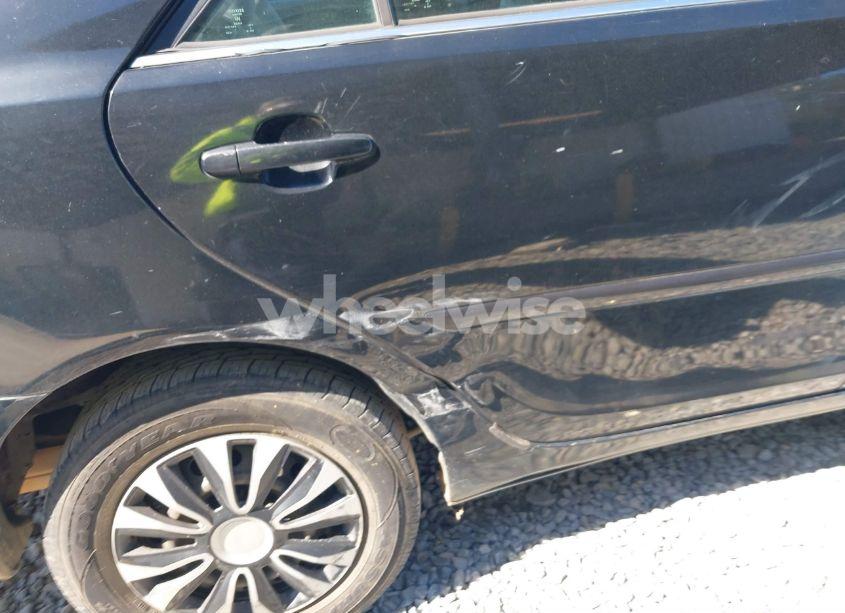 Photo 6 of 2006 Toyota Camry STD (VIN 4T1BE32K16U106030)