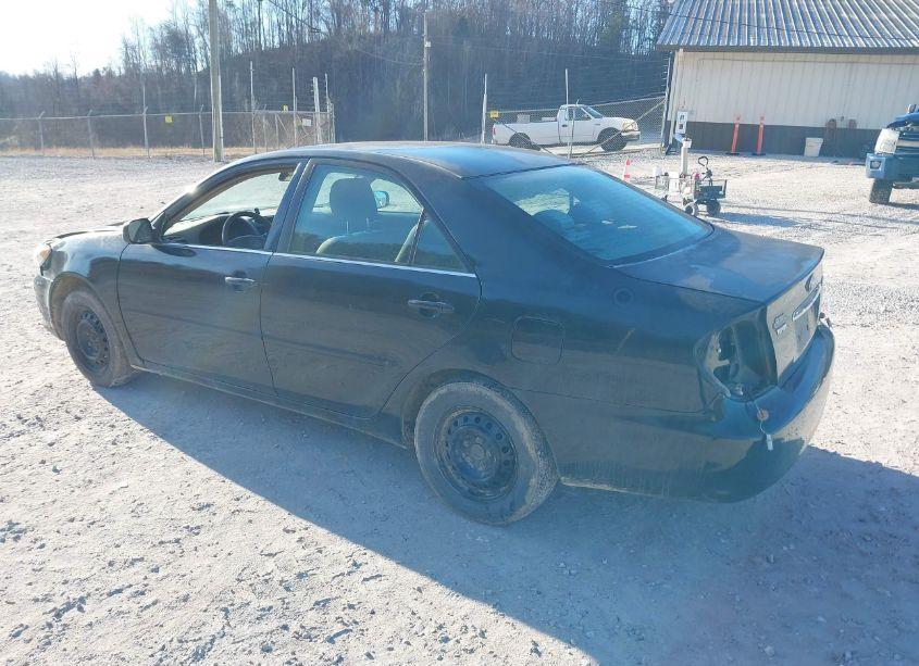 Photo 3 of 2006 Toyota Camry STD (VIN 4T1BE32K16U115648)