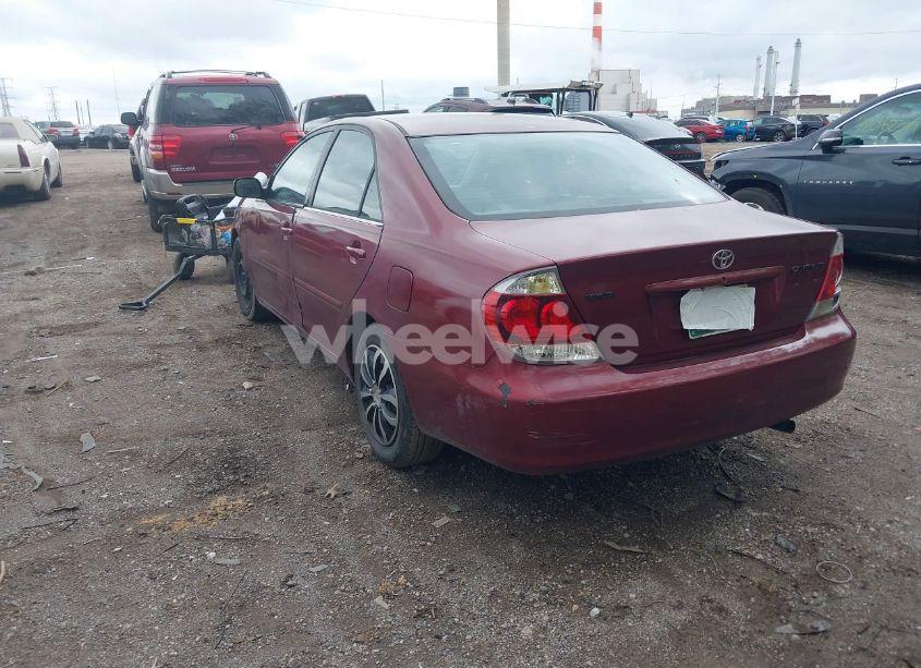 Photo 3 of 2006 Toyota Camry SE (VIN 4T1BE32K16U138556)