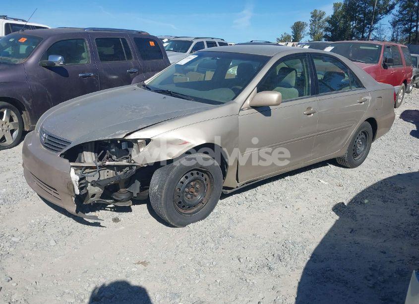 Photo 2 of 2006 Toyota Camry LE (VIN 4T1BE32K16U139397)