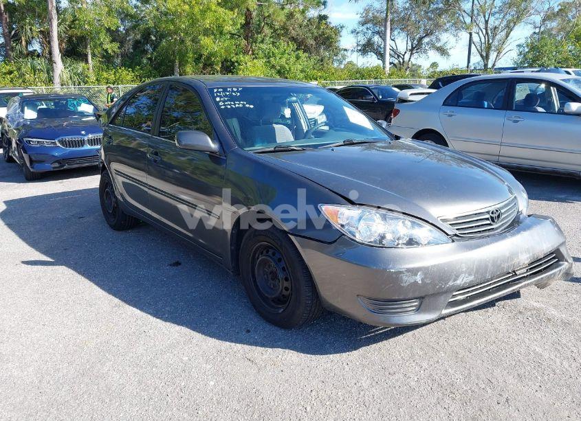 2006 Toyota Camry LE (VIN 4T1BE32K16U663746) main photo