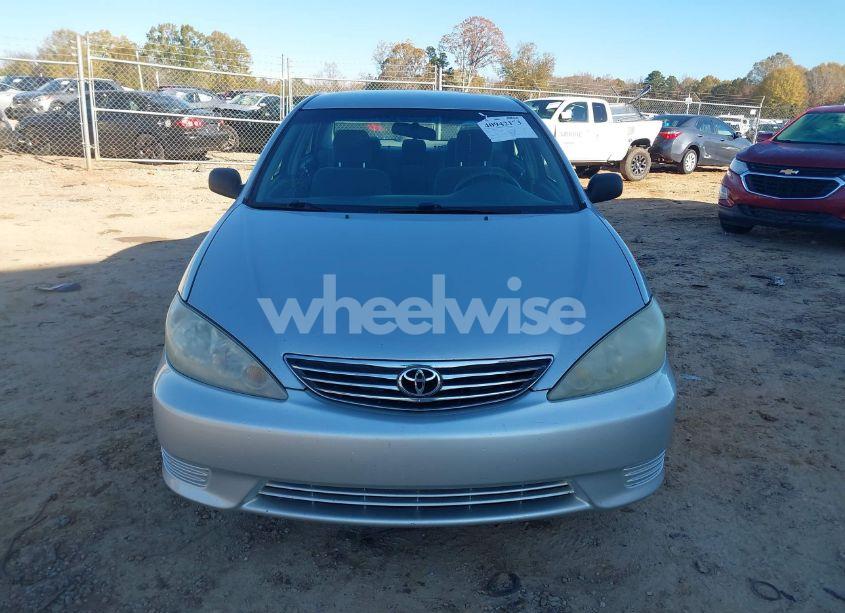 Photo 12 of 2006 Toyota Camry STD (VIN 4T1BE32K16U669059)