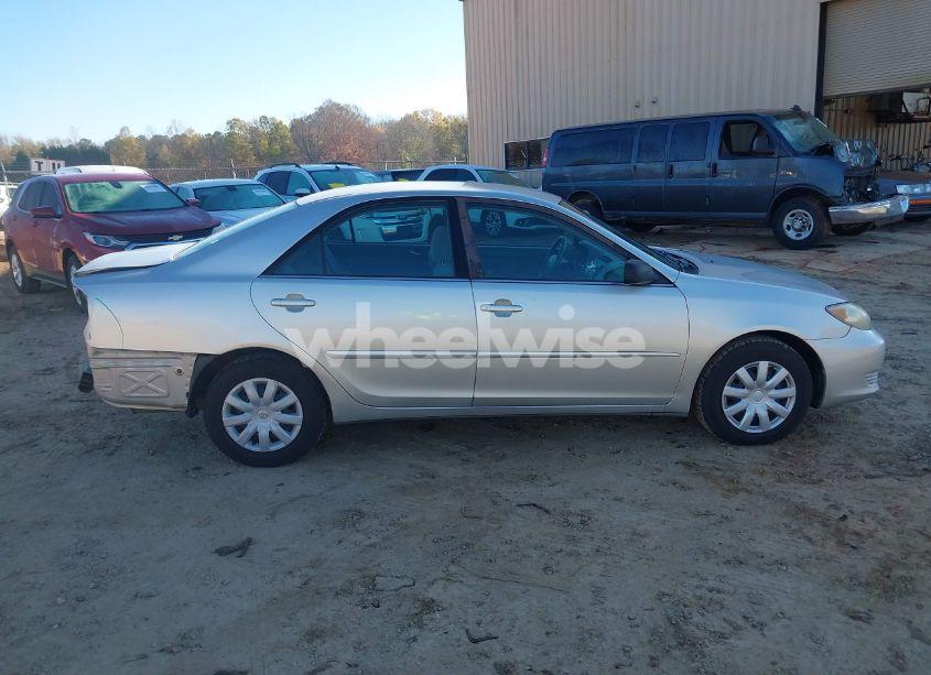 Photo 13 of 2006 Toyota Camry STD (VIN 4T1BE32K16U669059)