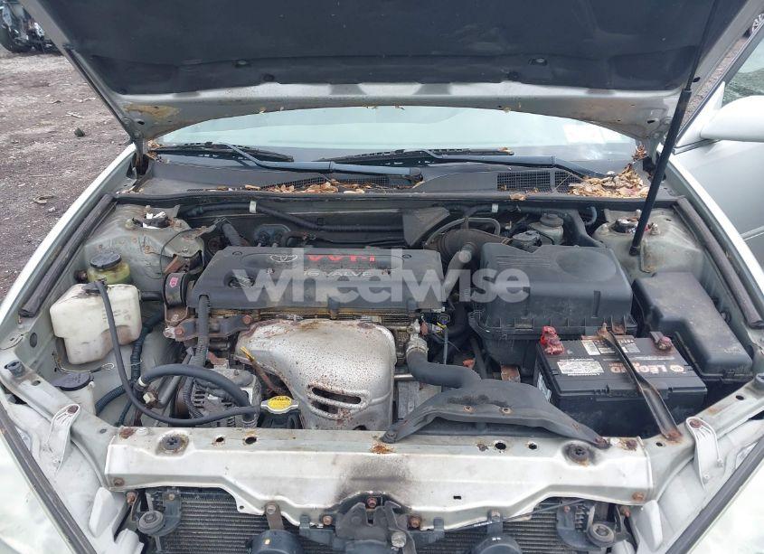 Photo 10 of 2002 Toyota Camry LE (VIN 4T1BE32K22U025242)