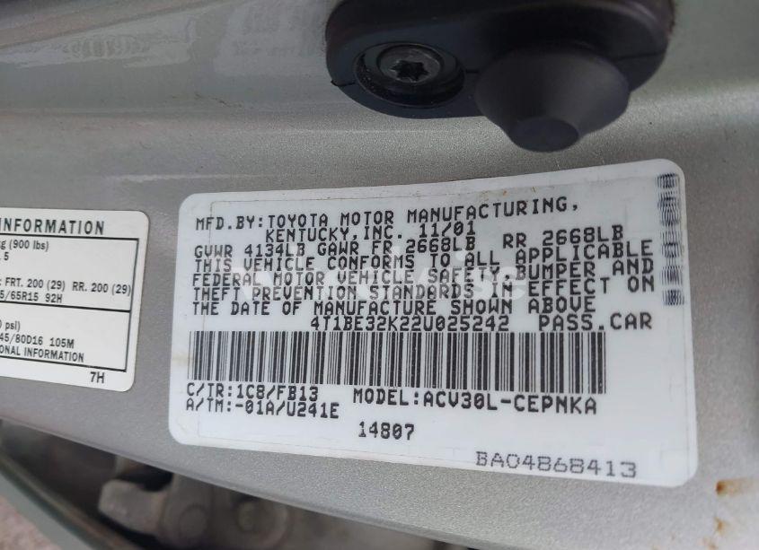 Photo 9 of 2002 Toyota Camry LE (VIN 4T1BE32K22U025242)