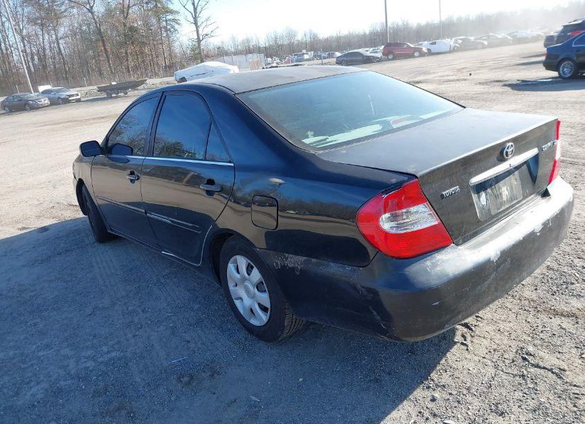 Photo 3 of 2002 Toyota Camry LE (VIN 4T1BE32K22U064803)