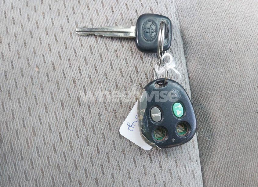 Photo 11 of 2002 Toyota Camry LE (VIN 4T1BE32K22U097316)