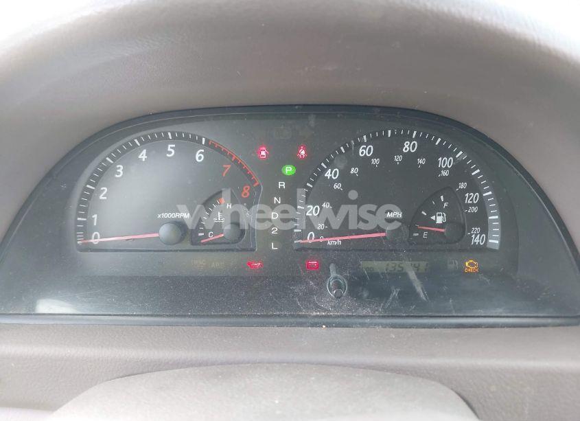 Photo 7 of 2002 Toyota Camry LE (VIN 4T1BE32K22U097316)