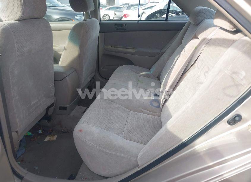 Photo 8 of 2002 Toyota Camry LE (VIN 4T1BE32K22U097316)