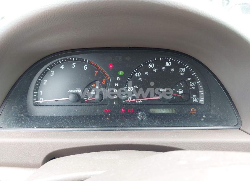 Photo 7 of 2002 Toyota Camry LE (VIN 4T1BE32K22U529550)