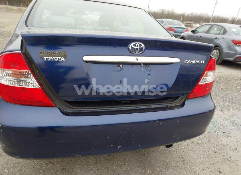 Photo 6 of 2002 Toyota Camry LE (VIN 4T1BE32K22U537793)