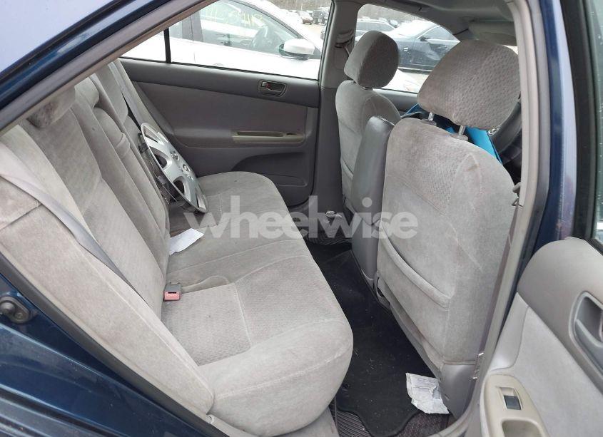 Photo 8 of 2002 Toyota Camry LE (VIN 4T1BE32K22U537793)