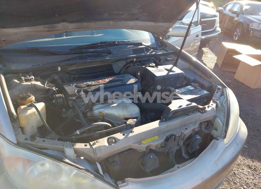 Photo 10 of 2002 Toyota Camry LE (VIN 4T1BE32K22U549085)