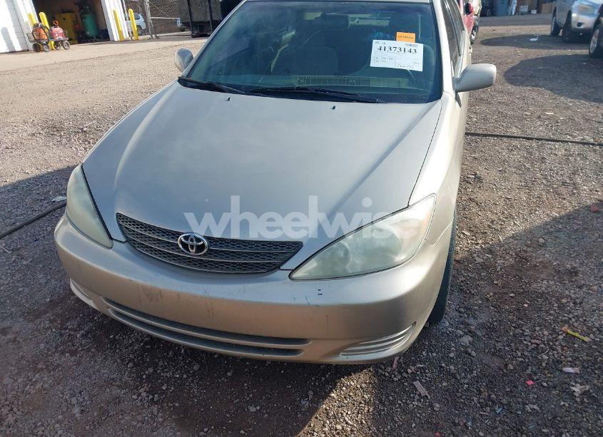 Photo 6 of 2002 Toyota Camry LE (VIN 4T1BE32K22U549085)