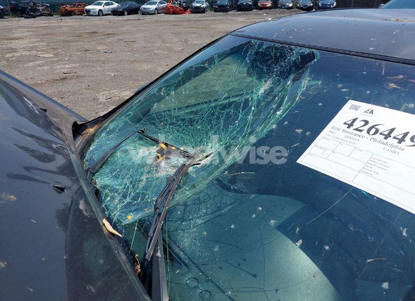 Photo 6 of 2002 Toyota Camry SE (VIN 4T1BE32K22U553797)