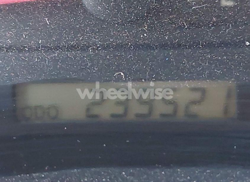 Photo 15 of 2002 Toyota Camry LE (VIN 4T1BE32K22U567070)