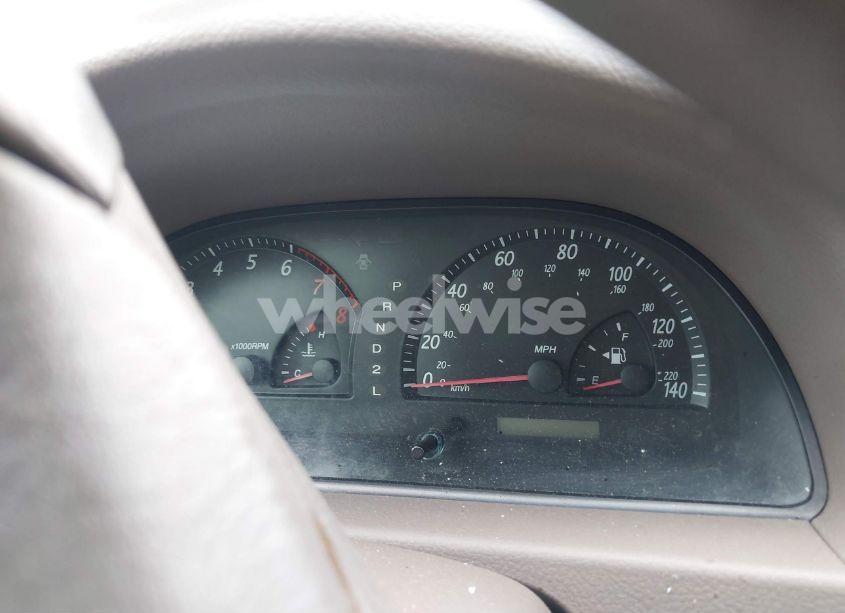 Photo 7 of 2002 Toyota Camry LE (VIN 4T1BE32K22U573418)