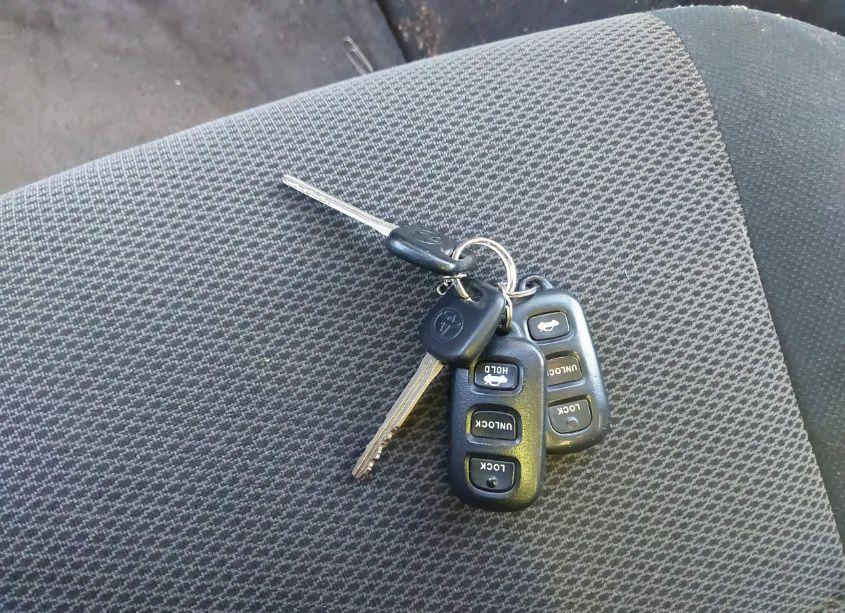 Photo 11 of 2002 Toyota Camry SE (VIN 4T1BE32K22U587786)