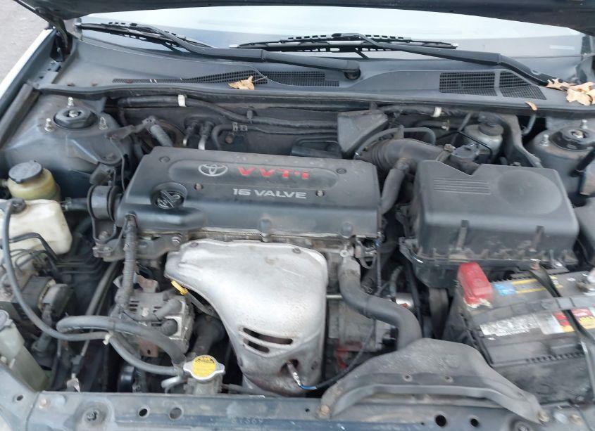 Photo 10 of 2002 Toyota Camry LE (VIN 4T1BE32K22U590297)