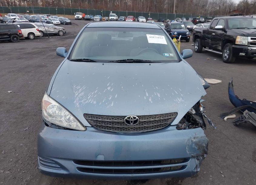 Photo 12 of 2002 Toyota Camry LE (VIN 4T1BE32K22U590297)