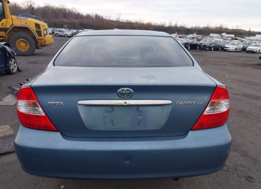 Photo 16 of 2002 Toyota Camry LE (VIN 4T1BE32K22U590297)