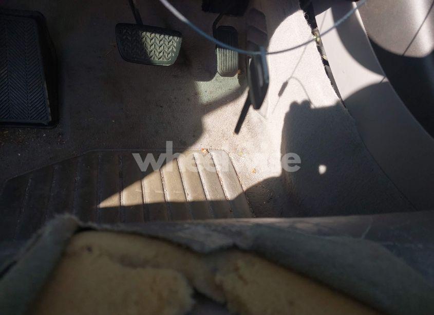 Photo 11 of 2002 Toyota Camry LE (VIN 4T1BE32K22U606336)