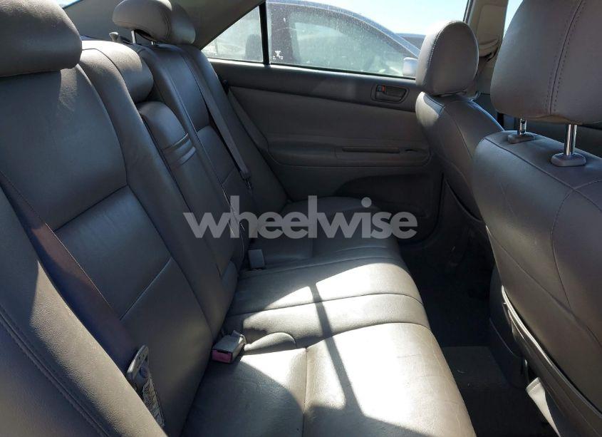 Photo 8 of 2002 Toyota Camry LE (VIN 4T1BE32K22U606336)