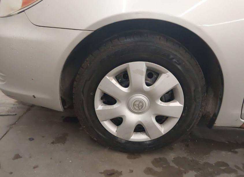 Photo 12 of 2002 Toyota Camry LE (VIN 4T1BE32K22U621760)