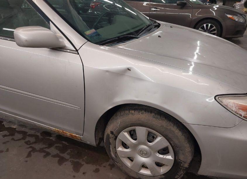 Photo 13 of 2002 Toyota Camry LE (VIN 4T1BE32K22U621760)