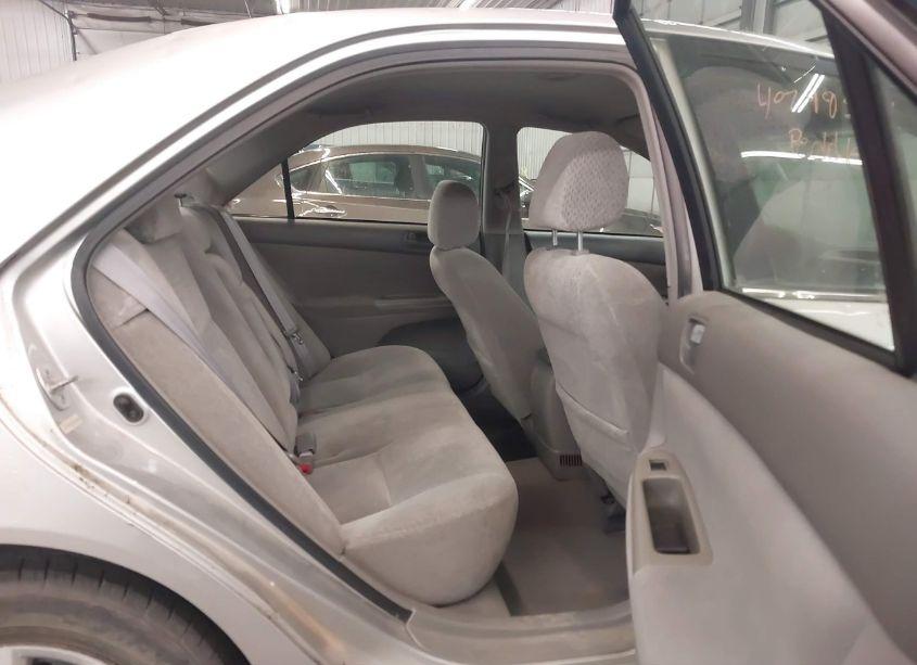 Photo 8 of 2002 Toyota Camry LE (VIN 4T1BE32K22U621760)