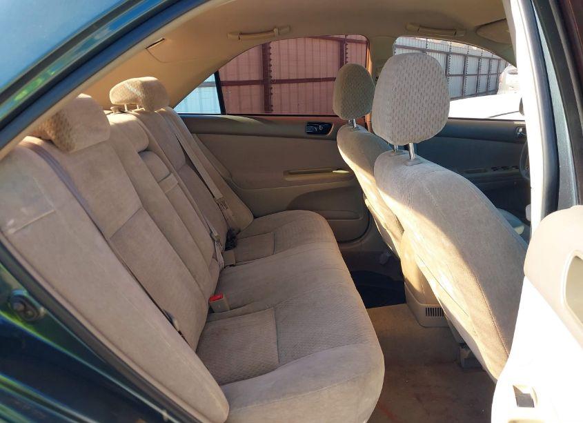 Photo 8 of 2002 Toyota Camry LE (VIN 4T1BE32K22U636663)