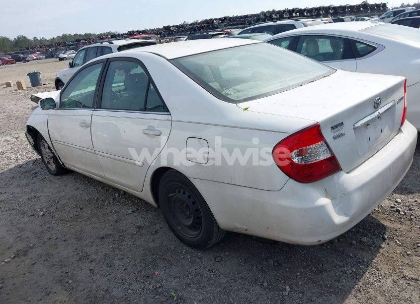 Photo 3 of 2003 Toyota Camry LE (VIN 4T1BE32K23U131689)