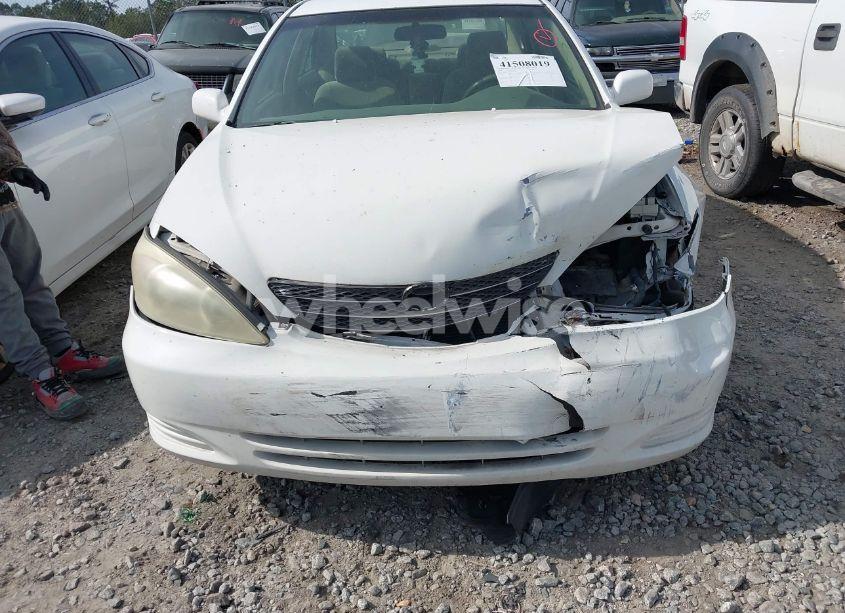 Photo 6 of 2003 Toyota Camry LE (VIN 4T1BE32K23U131689)