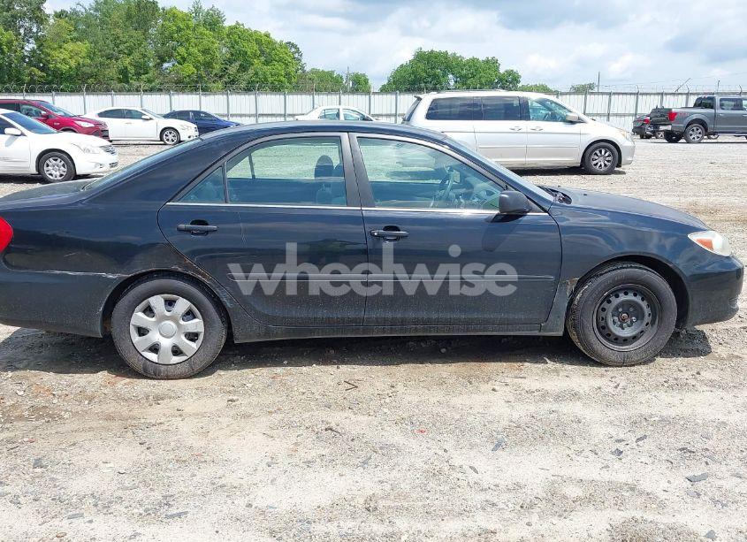 Photo 6 of 2003 Toyota Camry LE (VIN 4T1BE32K23U148976)