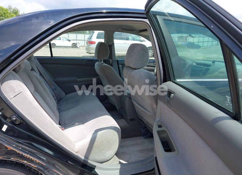 Photo 8 of 2003 Toyota Camry LE (VIN 4T1BE32K23U148976)